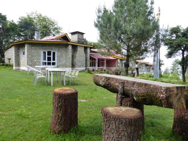 Lukla Airport Resort Lukla ภายนอก รูปภาพ
